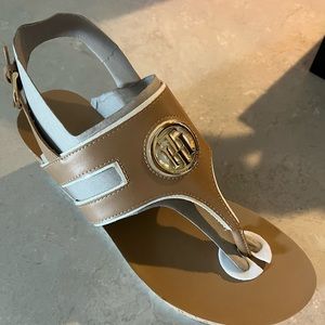 WEDGES ☀️🍃 Tommy Hilfiger TW GELIA sz 9.5 LIGHT NATURAL